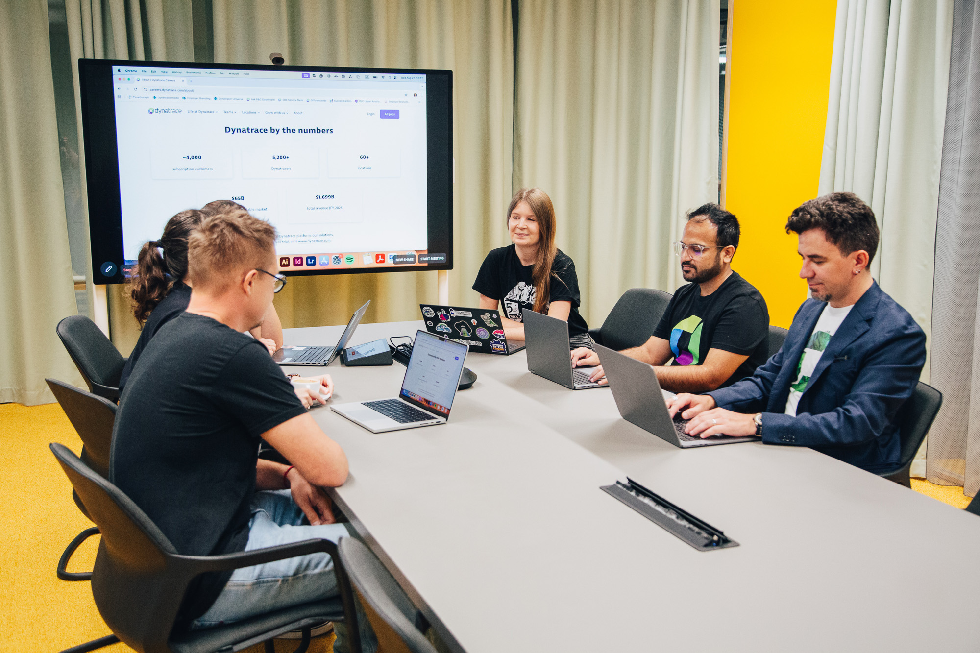 Dynatrace Legal team hero