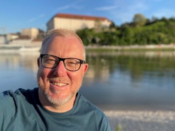 Mike Croke career website barcelona